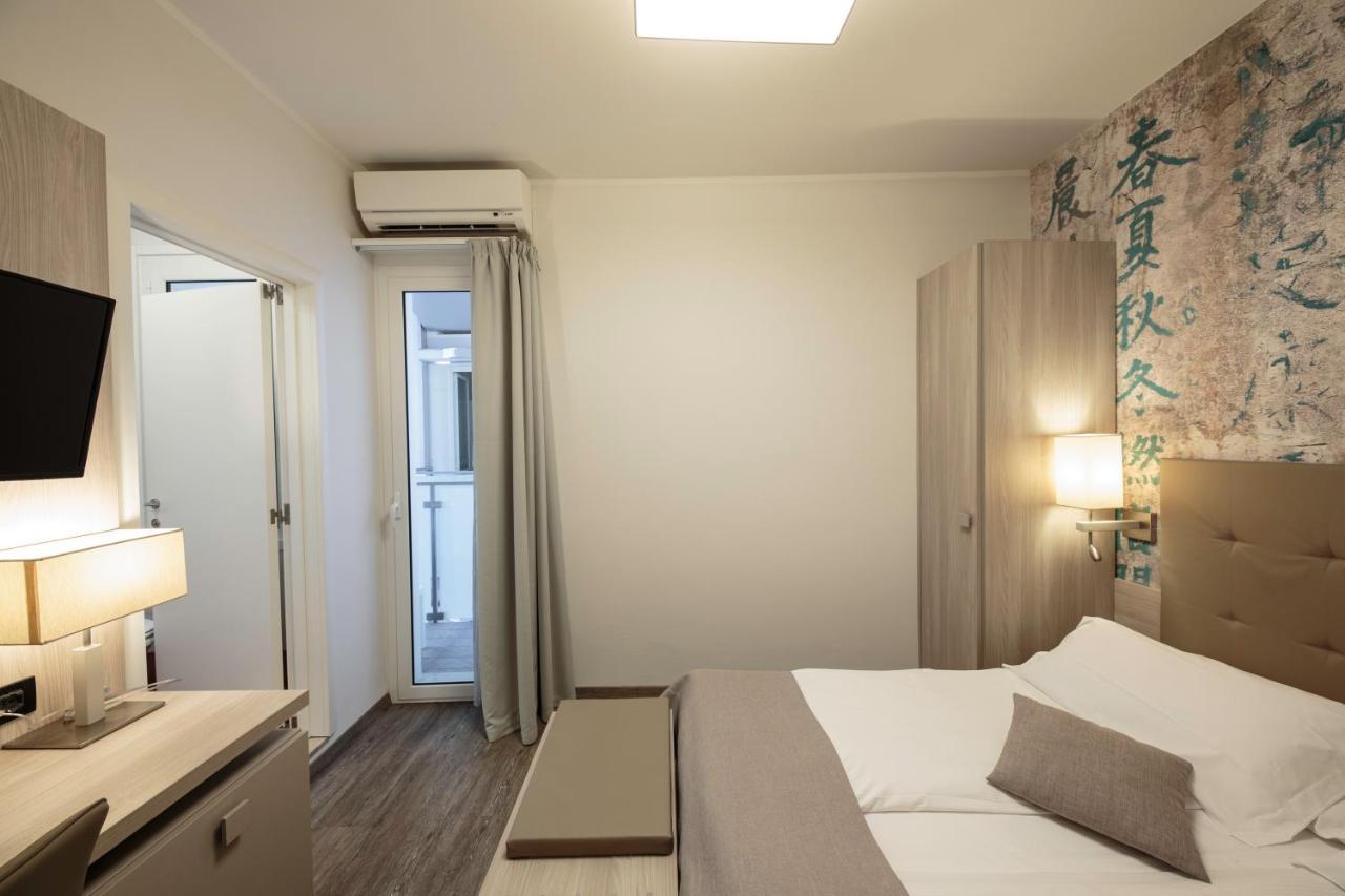 Monaco 3*
