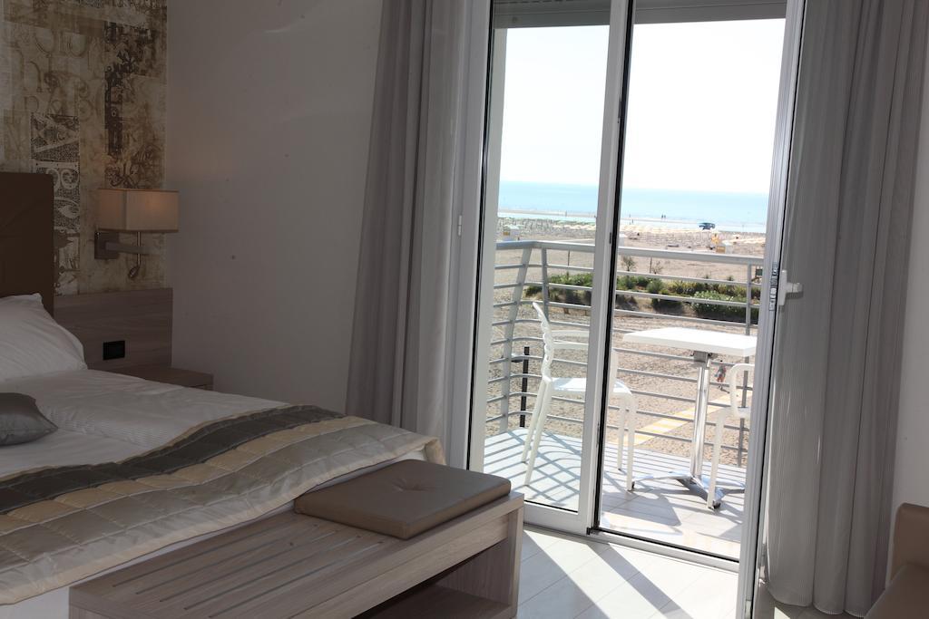 Monaco Hotel 3*
